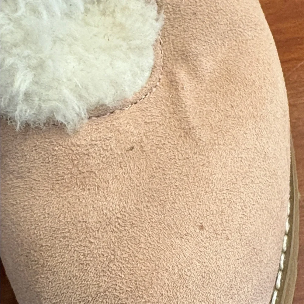 JustFab Blush Winter Boots with Faux Fur Size 9